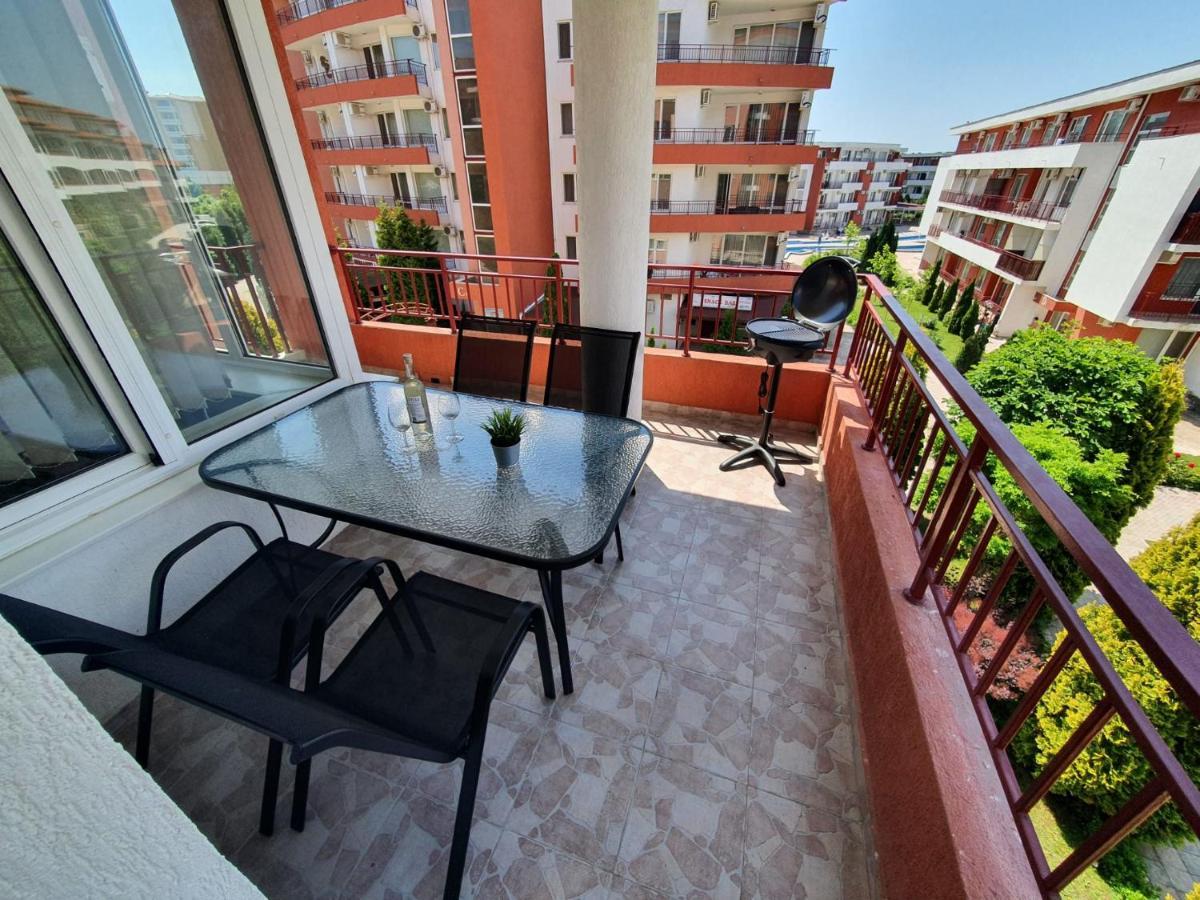 Apartman Ttt Burgas by Eksteriør bilde